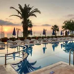 Valeri Beach Hotel