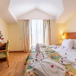Viking Park Hotel