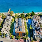Fame Beach Hotel