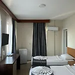 Rosella Hotel