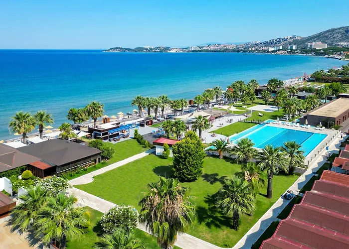 Risus Beach Resort Hotel