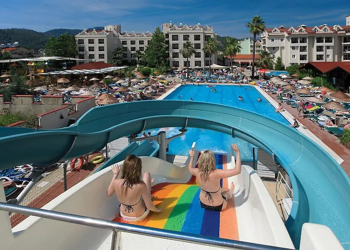 Julian Club Hotel