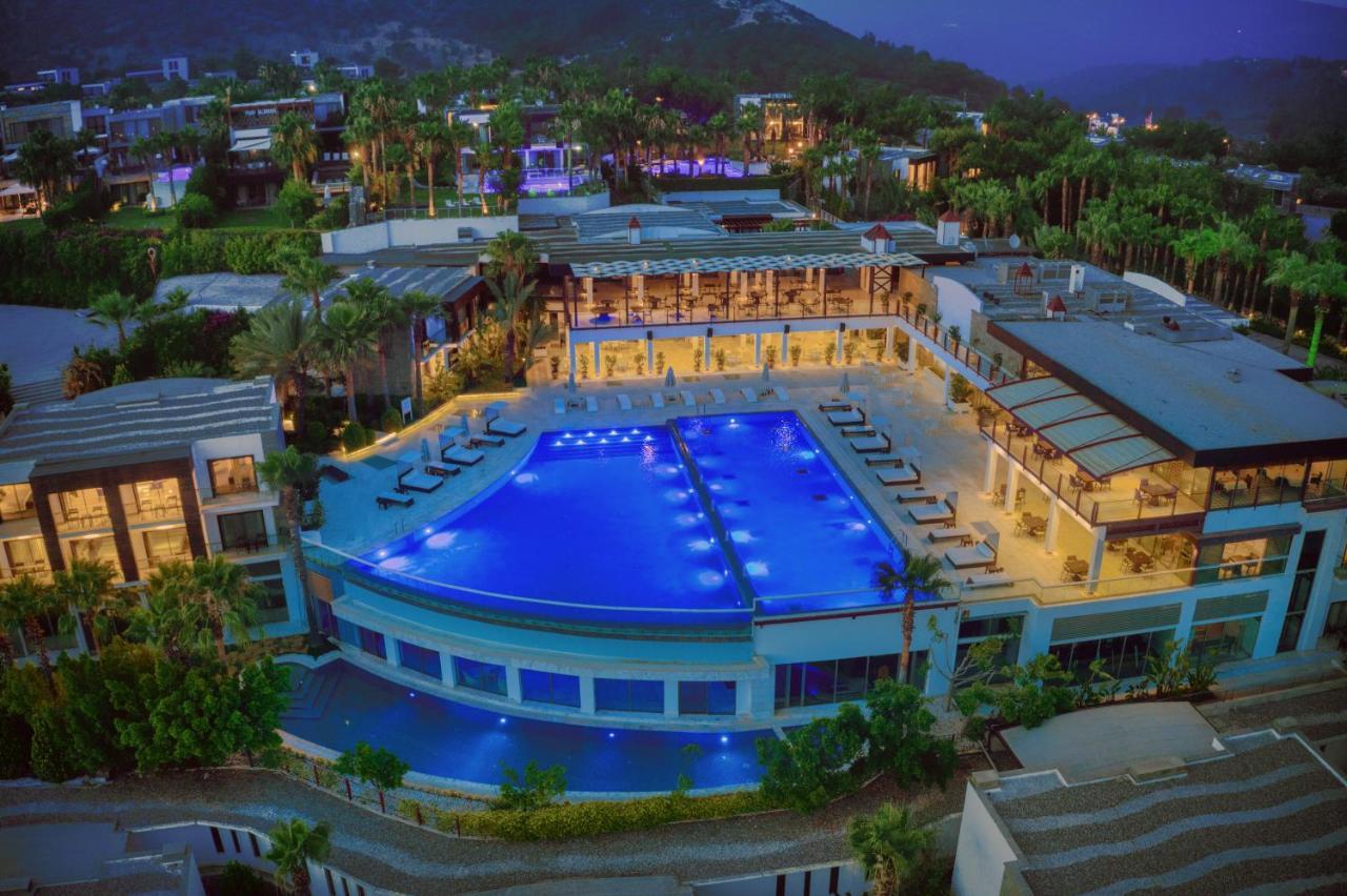 Hillstone & Hotel 5*