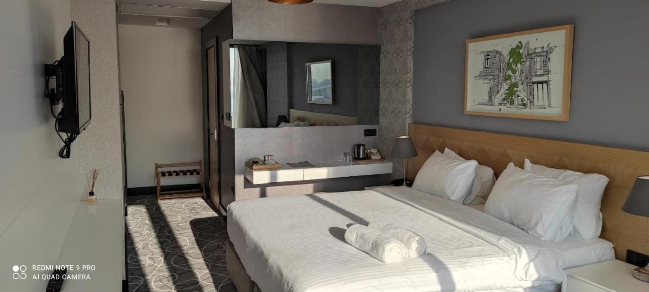 Four-g Hotel 2*