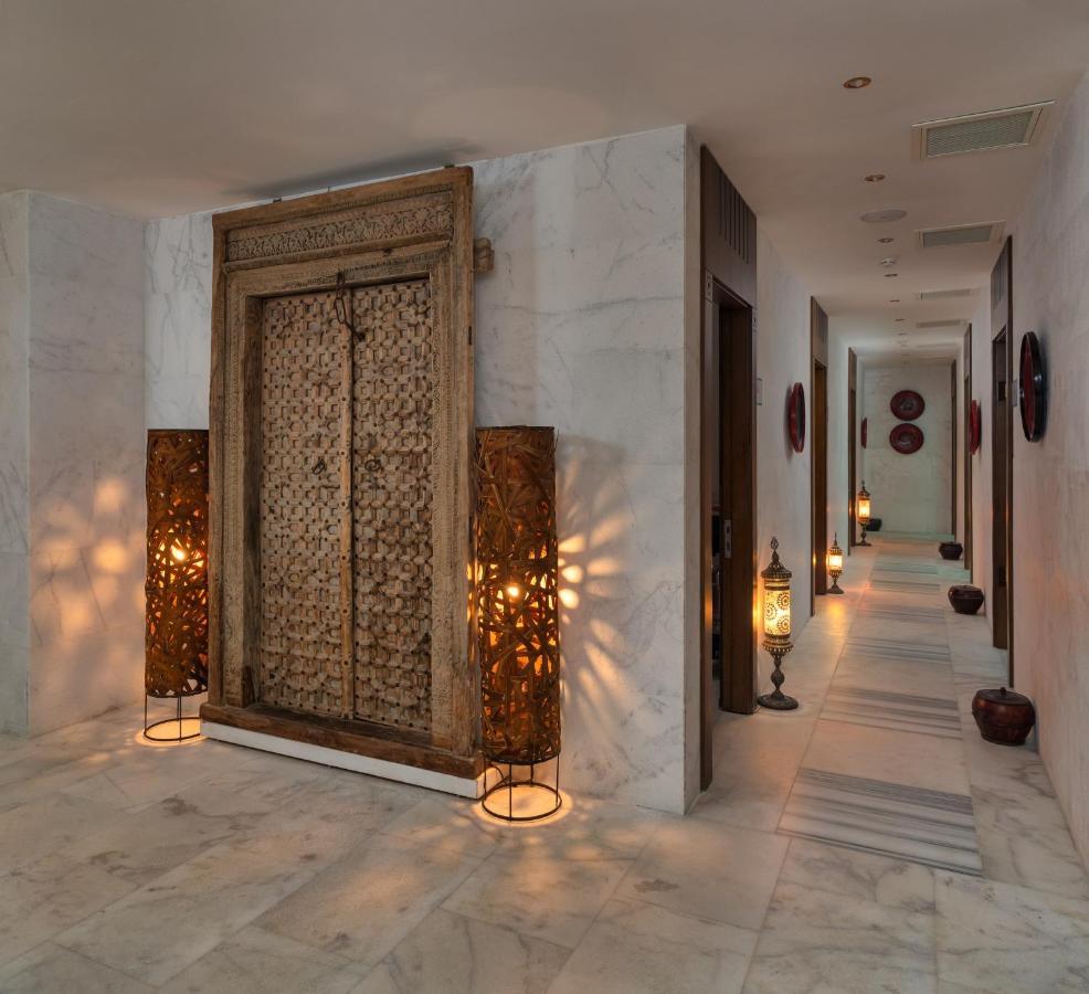 Hotel Hillstone & 5*