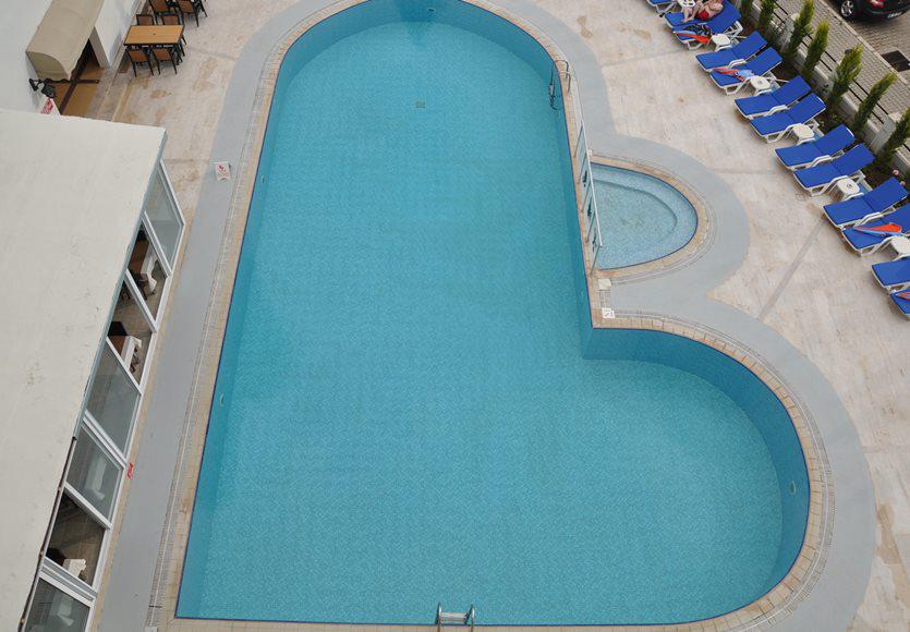 Blue Park Hotel