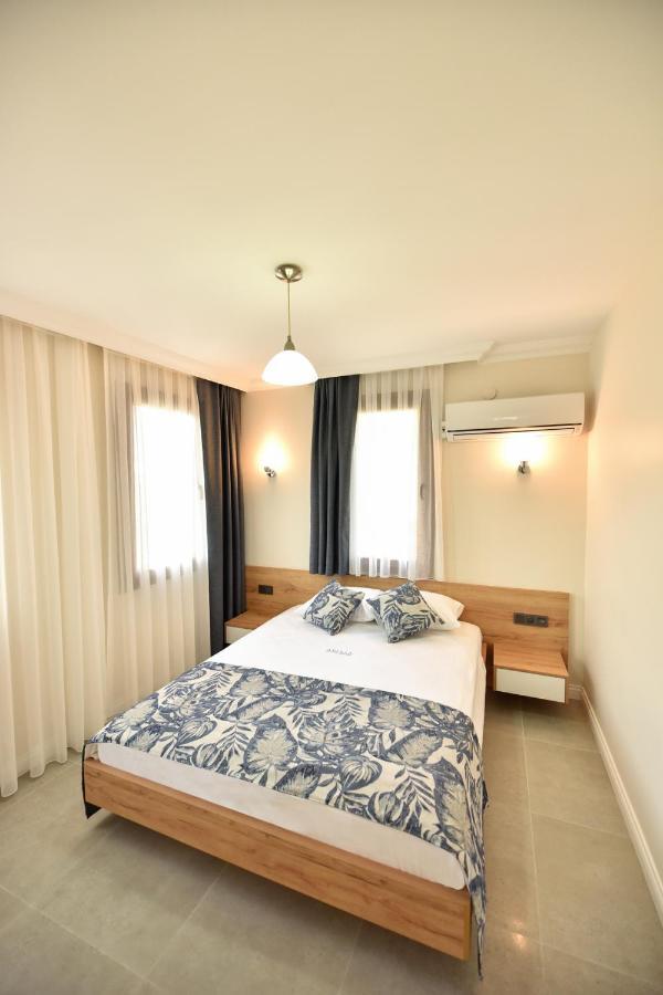 Aparthotel Yali *