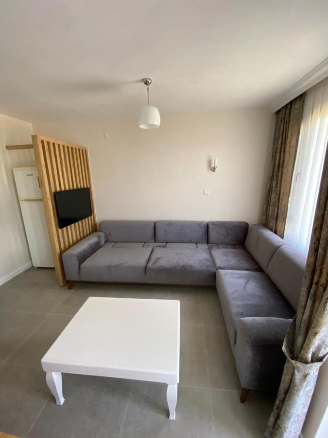 Yali Aparthotel *