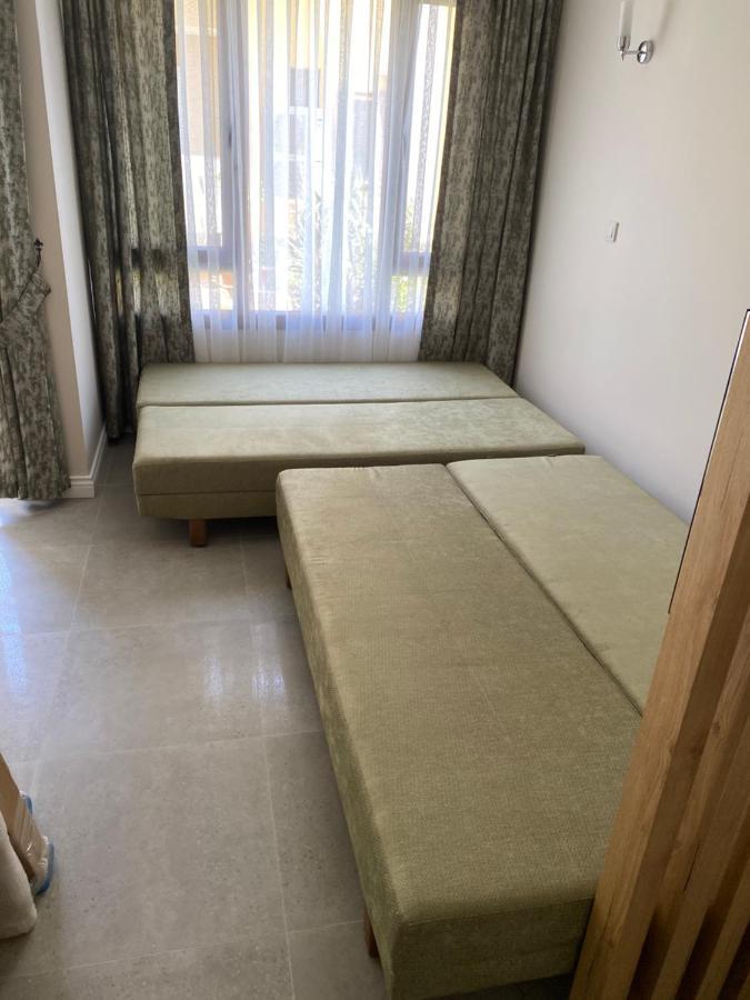 Yali Aparthotel *