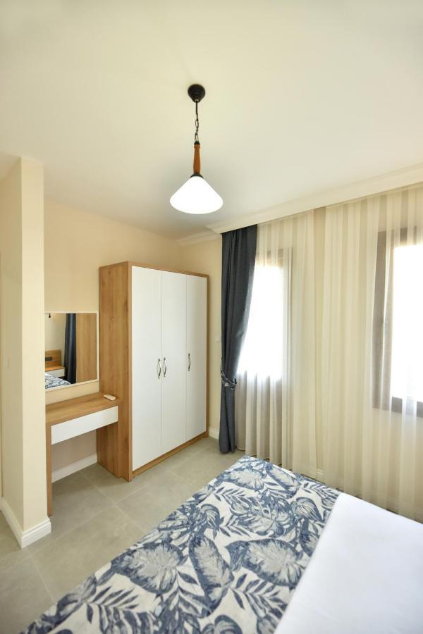 Aparthotel Yali *