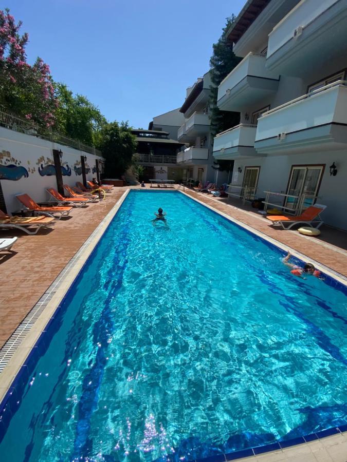Hotel Nar