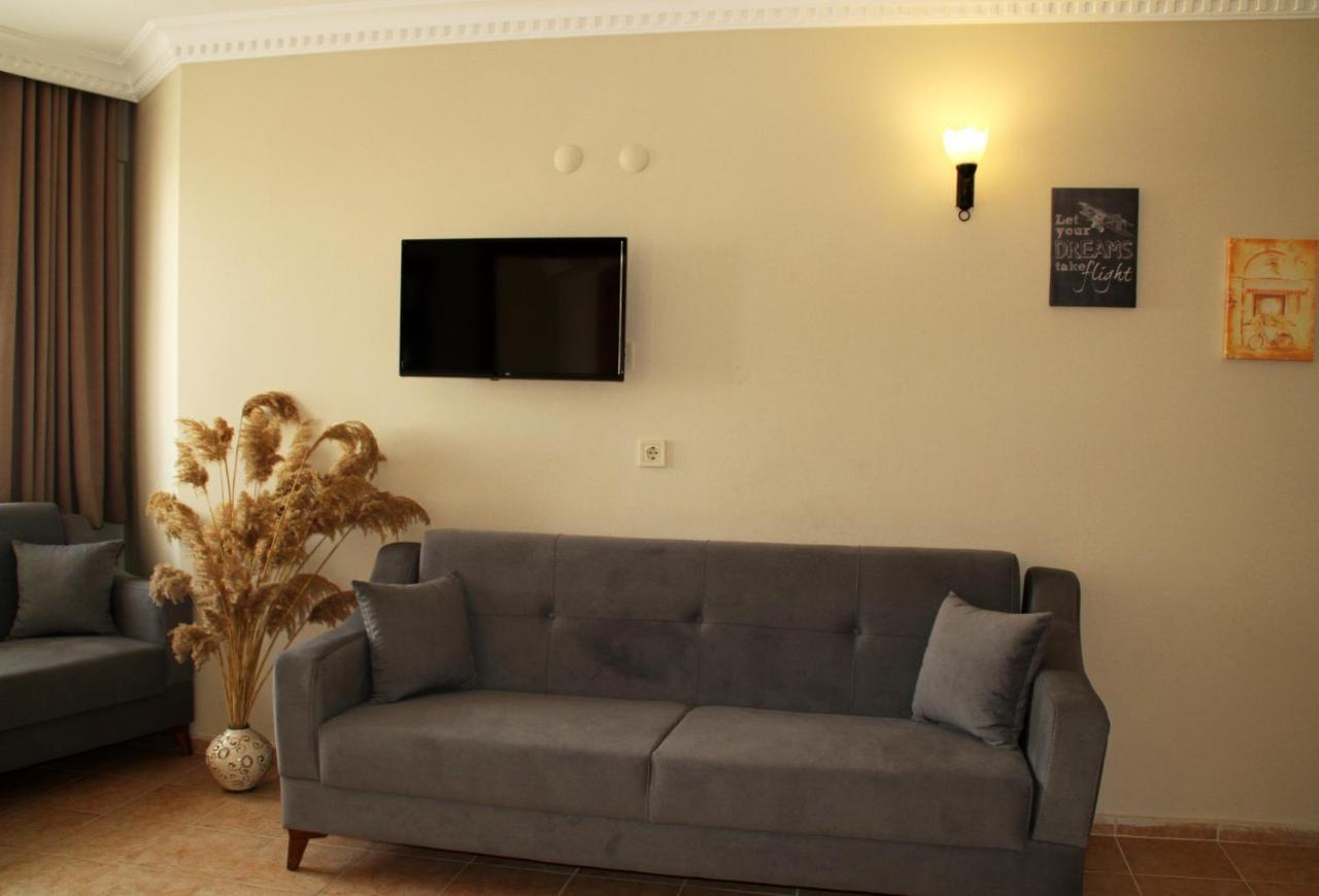 Aparthotel Rosy 3*