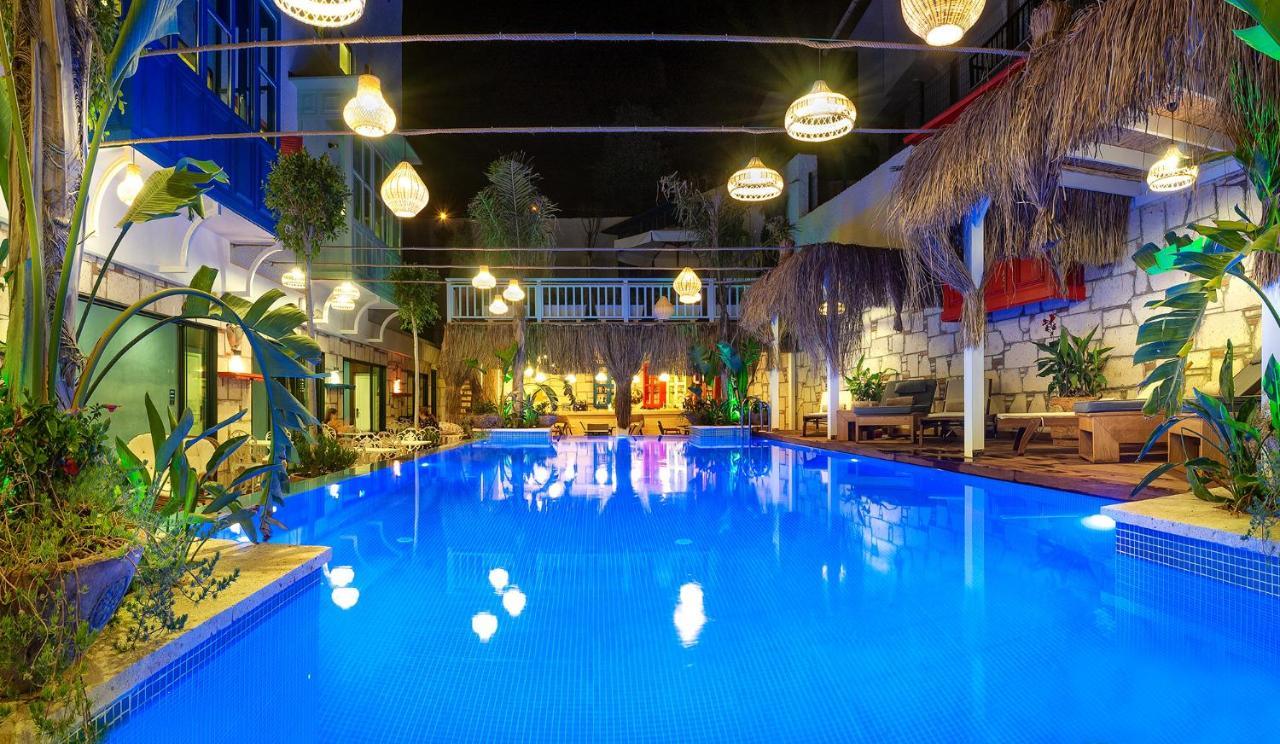 Tnr & 3* Kusadasi