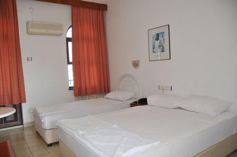 Hotel Royal 3*