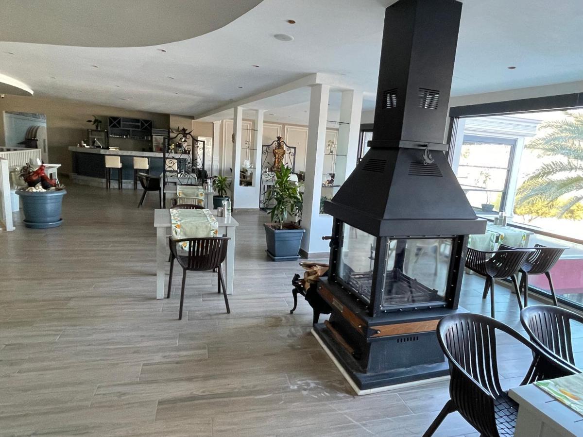 Hotel Ata Park 4*