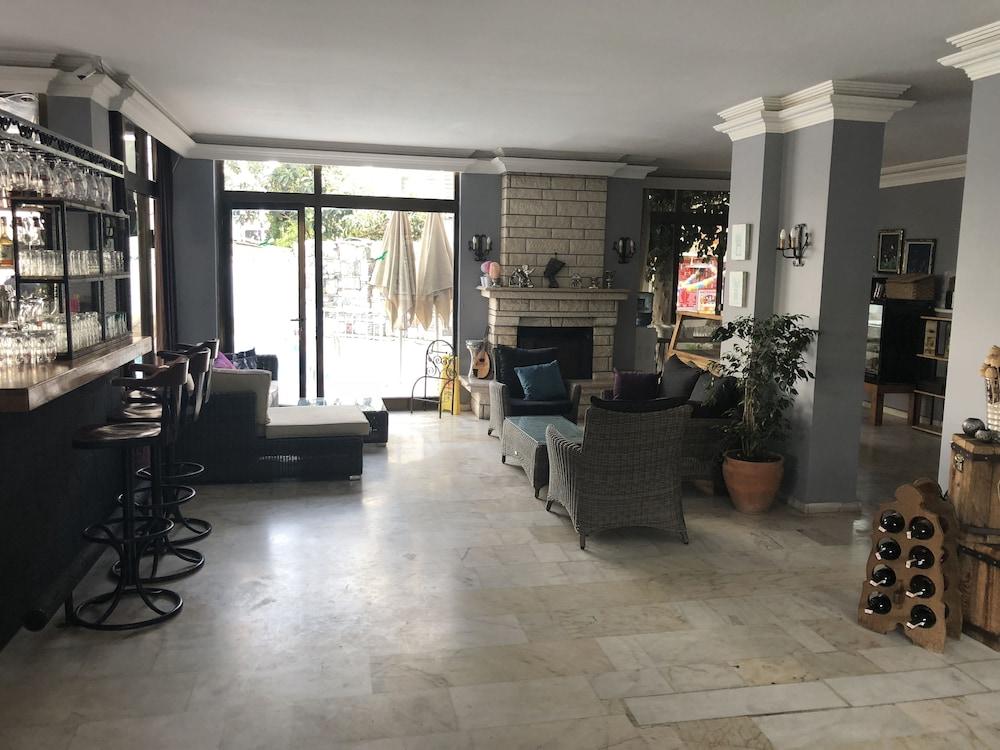 Hani Hotel