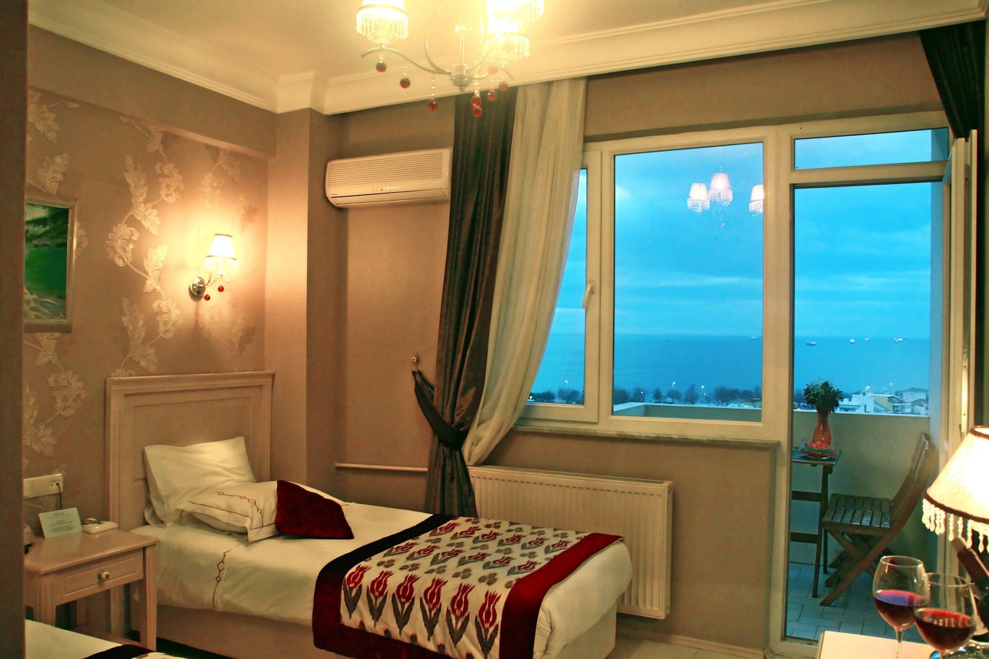 Hotel Divas 3*