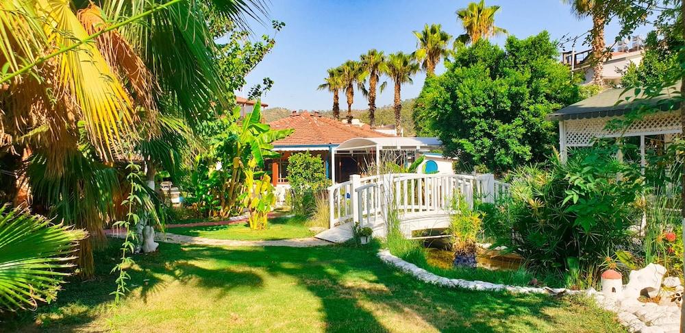 Erendiz Garden Kemer