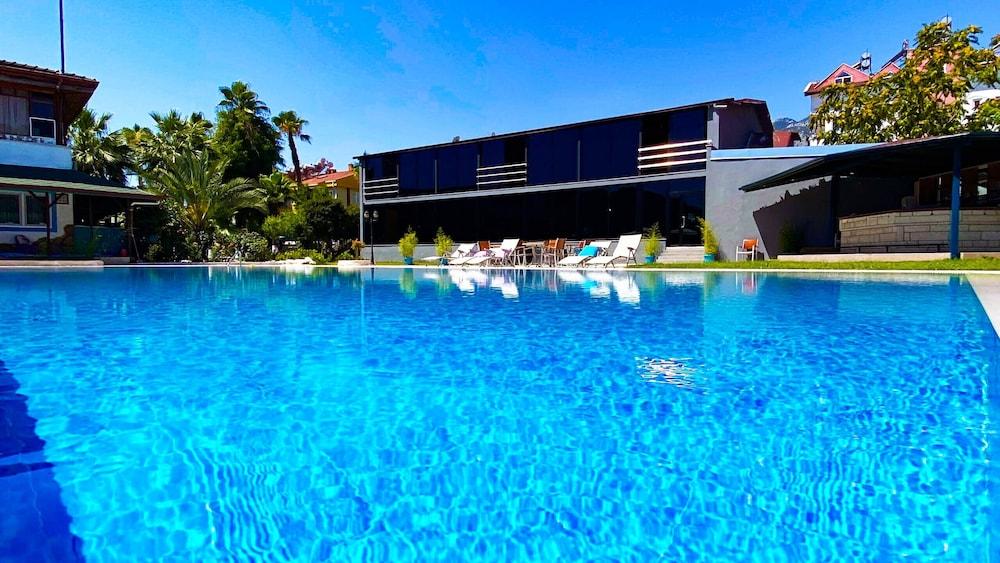 Erendiz Garden 3* Kemer