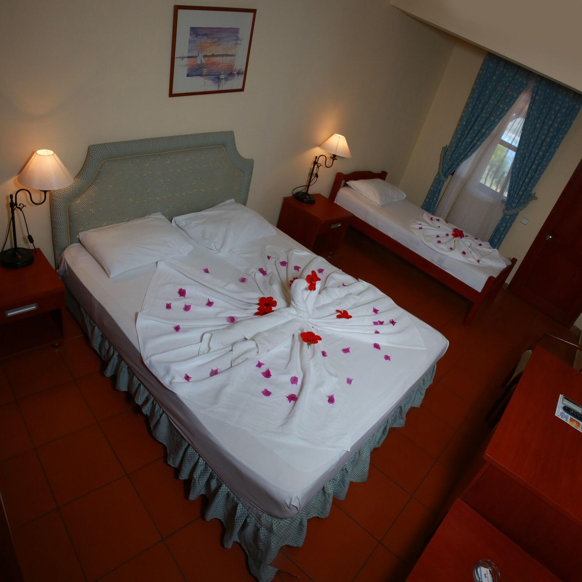 Club Meri Fethiye 3*