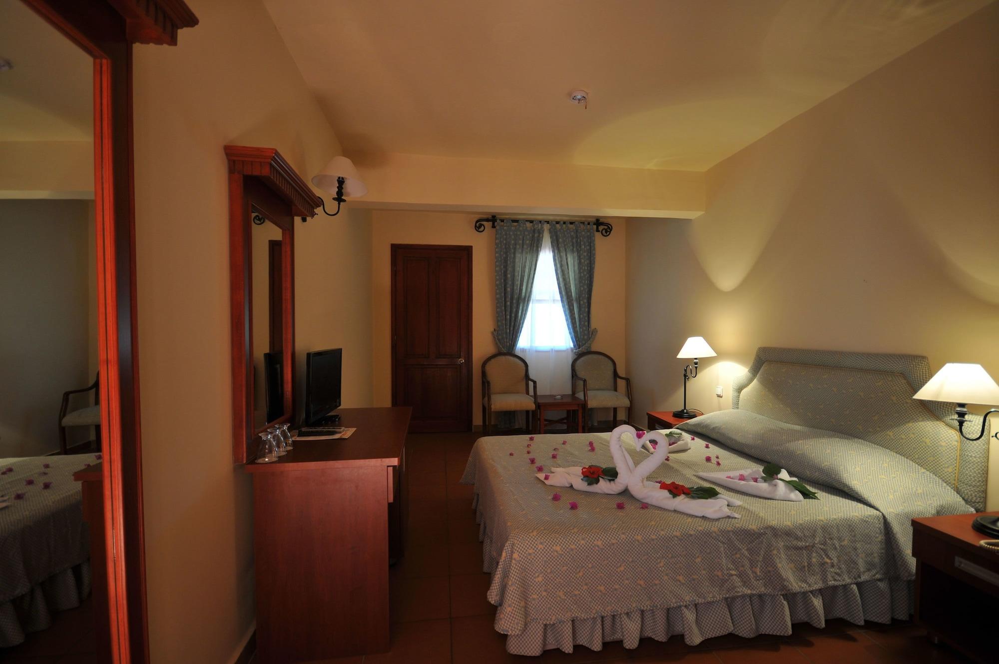 Hotel Club Meri Fethiye 3*