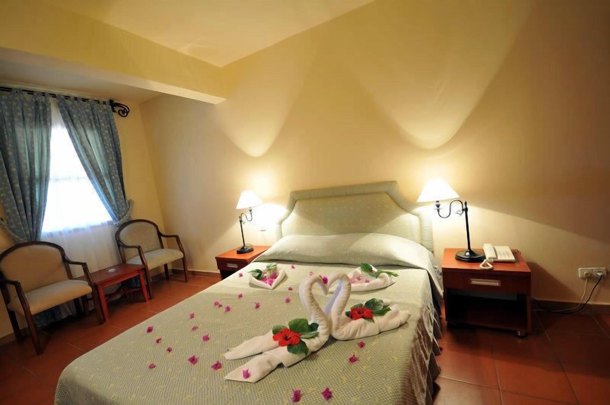 Club Meri Fethiye 3*