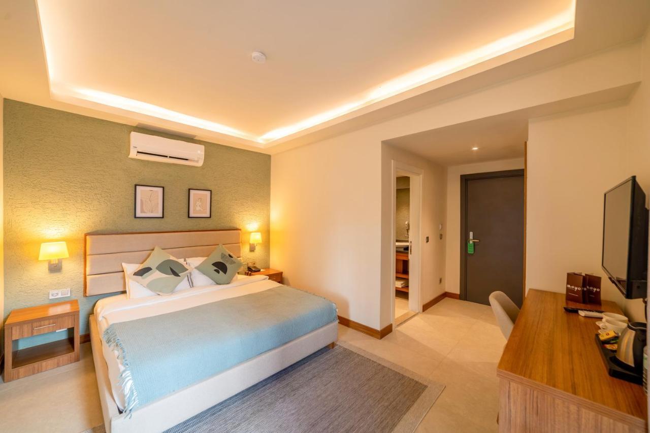 Moyo Luxury & Bodrum