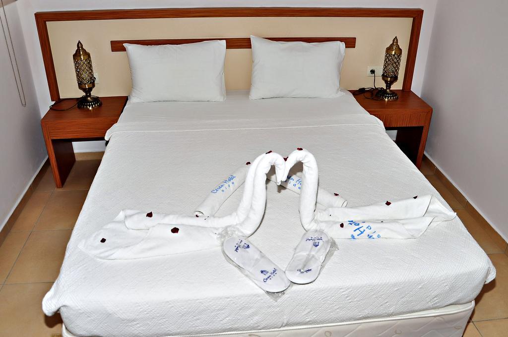 Aparthotel Ceren Family Suit Side