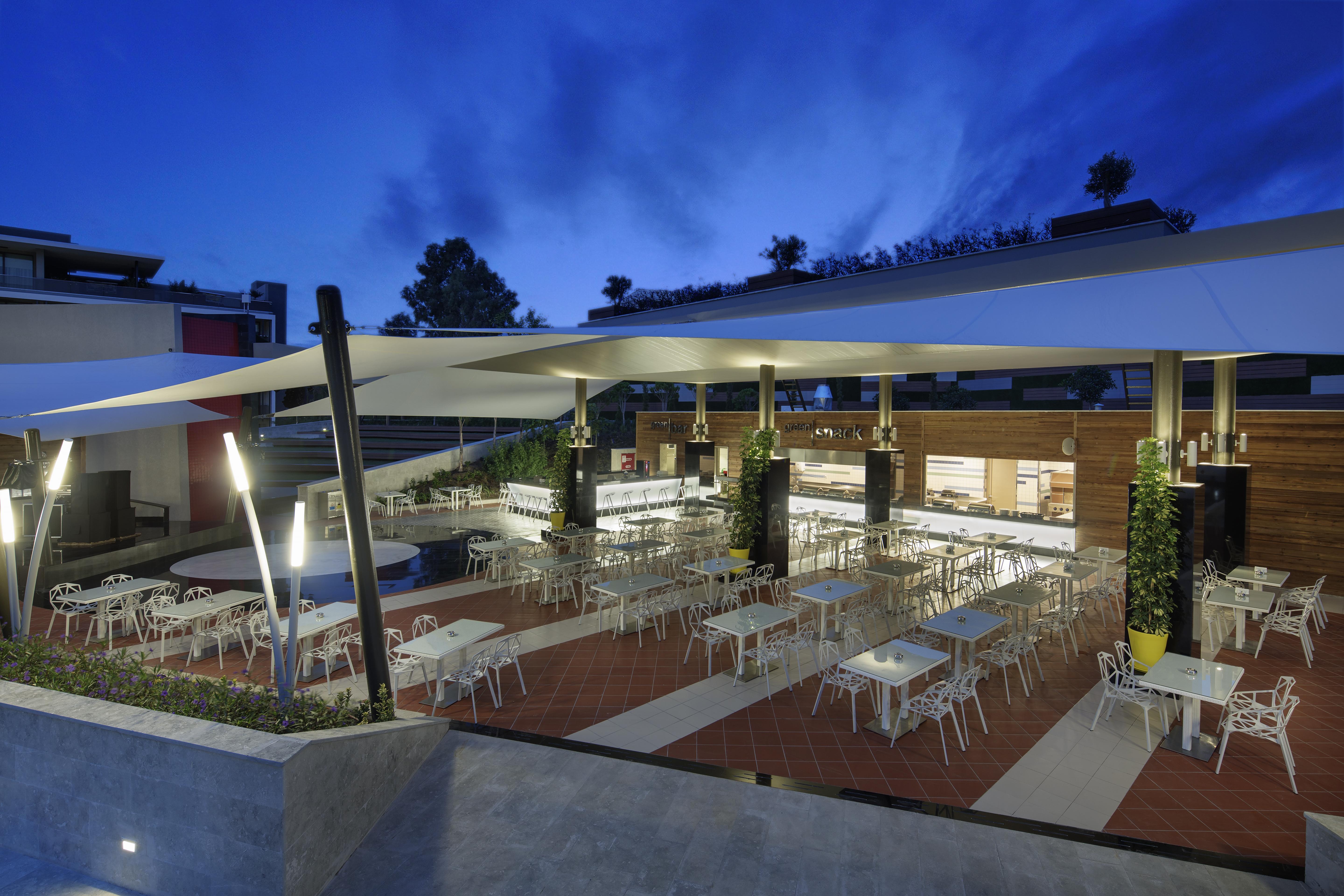 Resort The Sense Deluxe Side