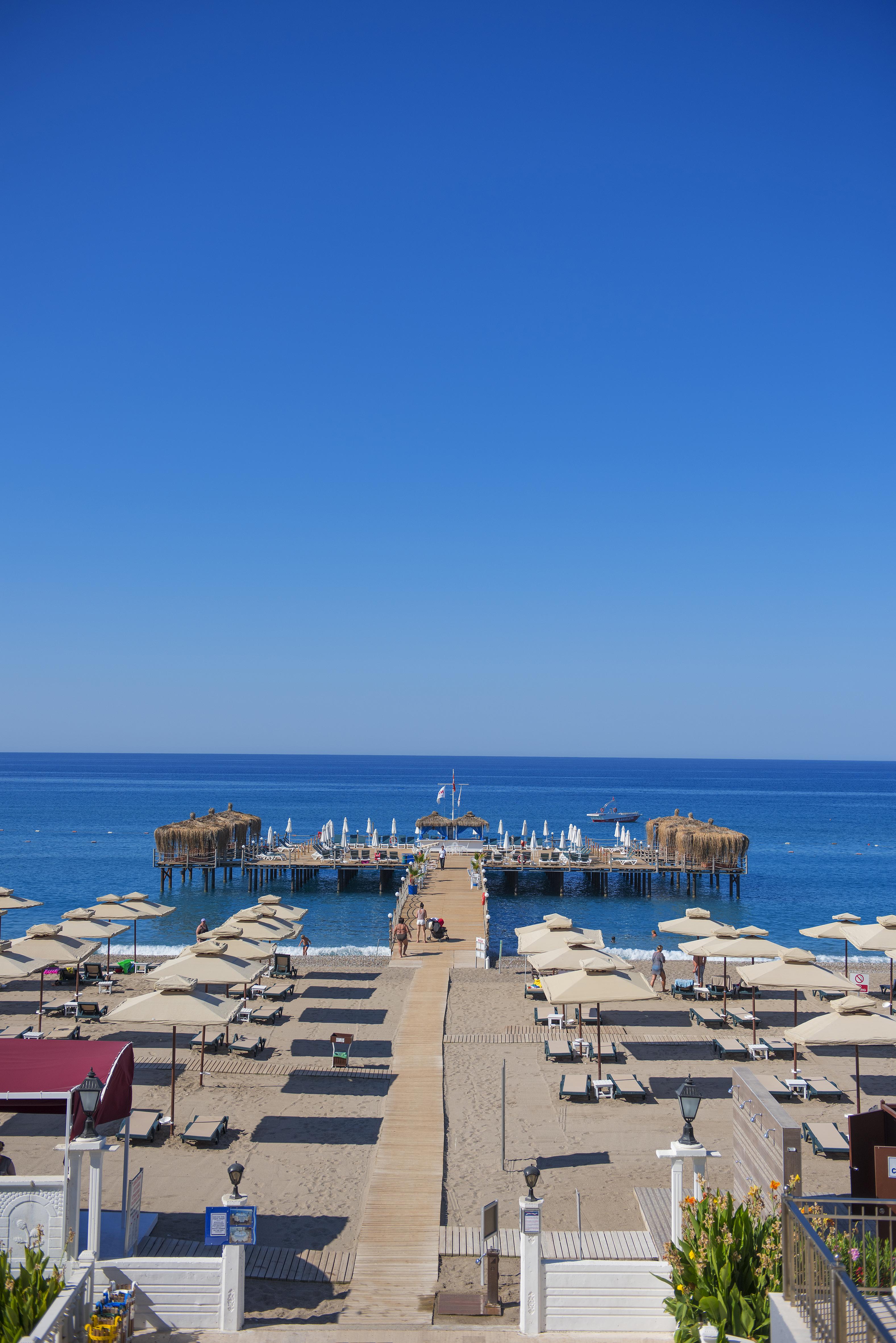 Club Nena Resort 5*