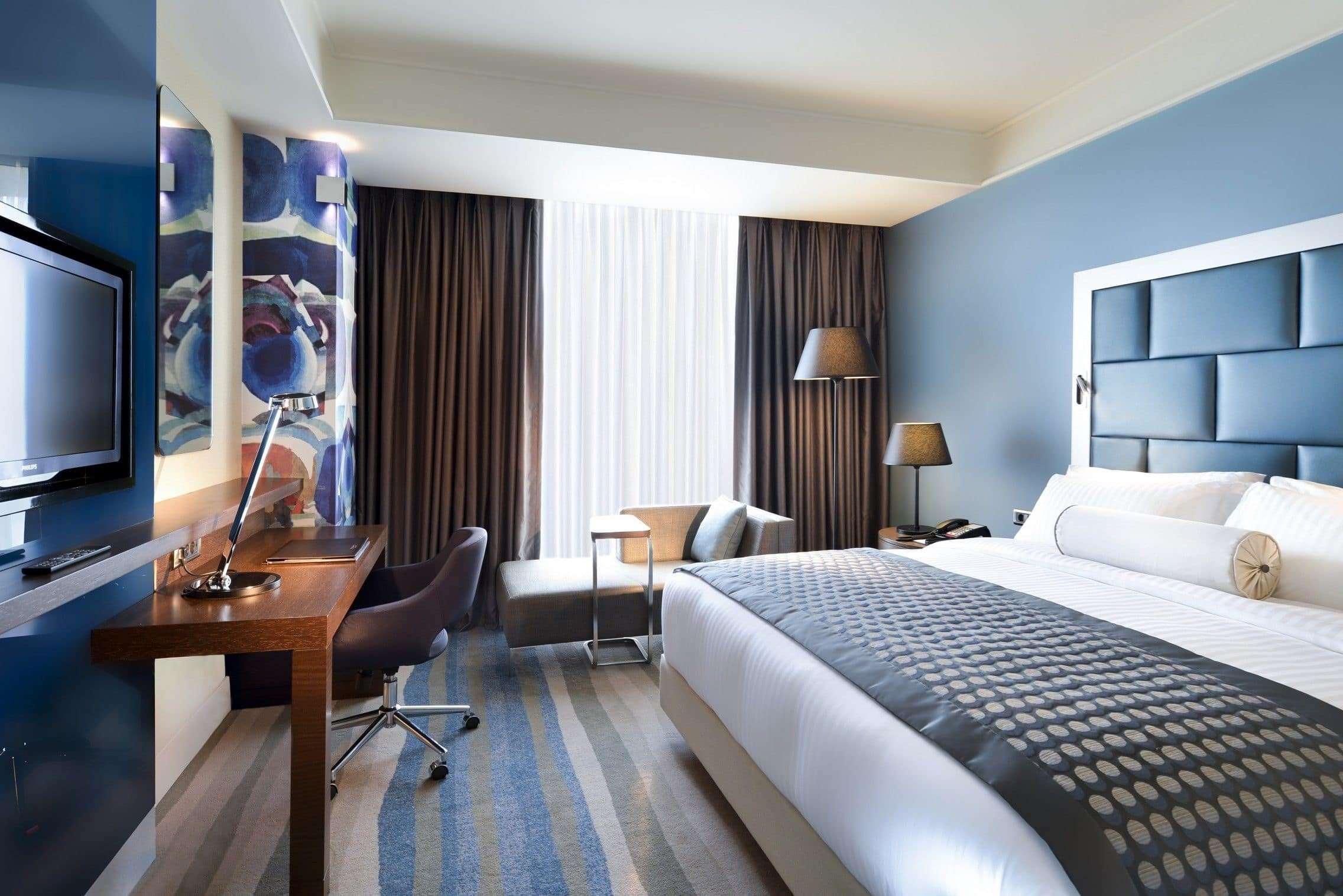 Wyndham Grand Europe Hotel 5*
