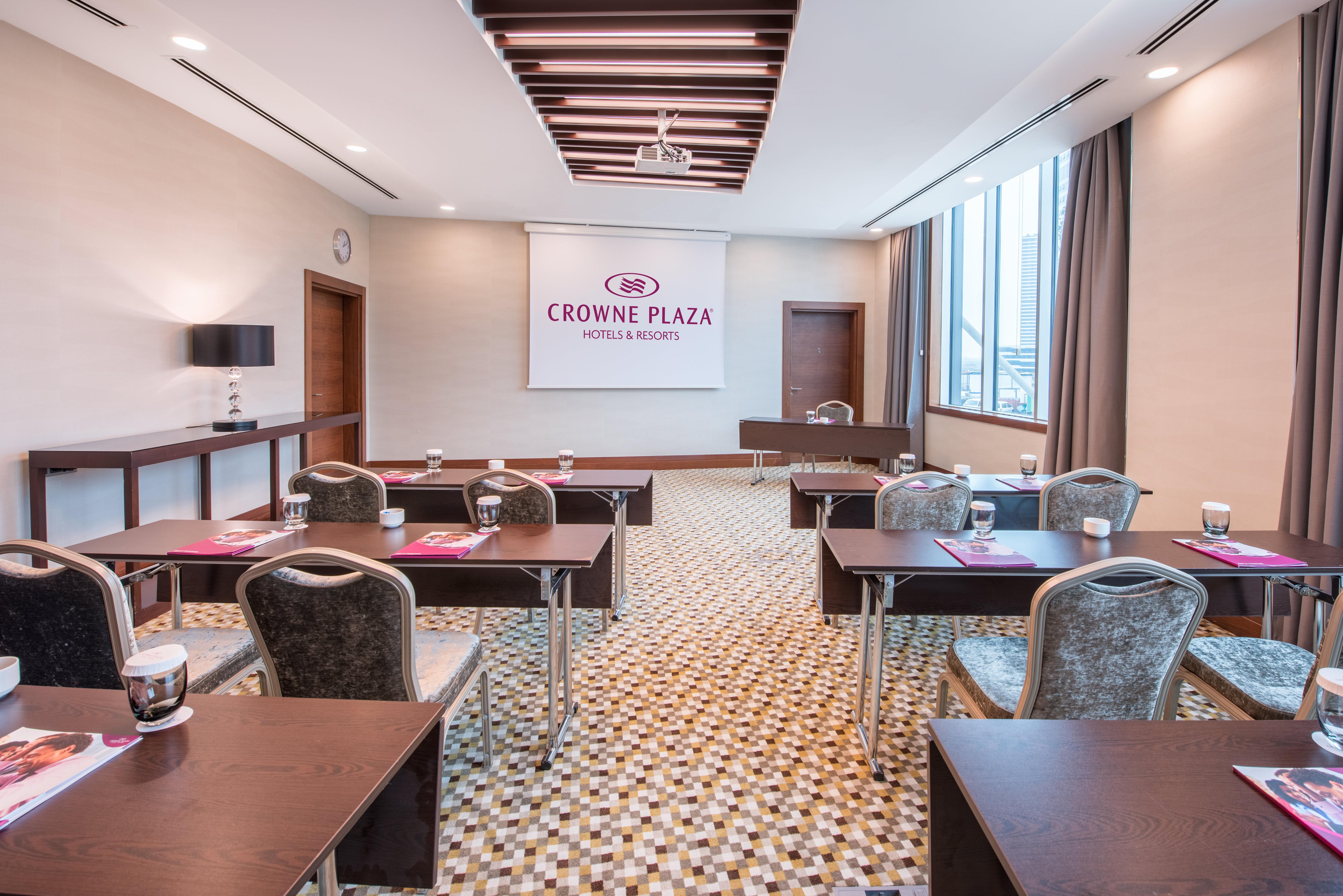 Crowne Plaza Oryapark By Ihg Istanbul