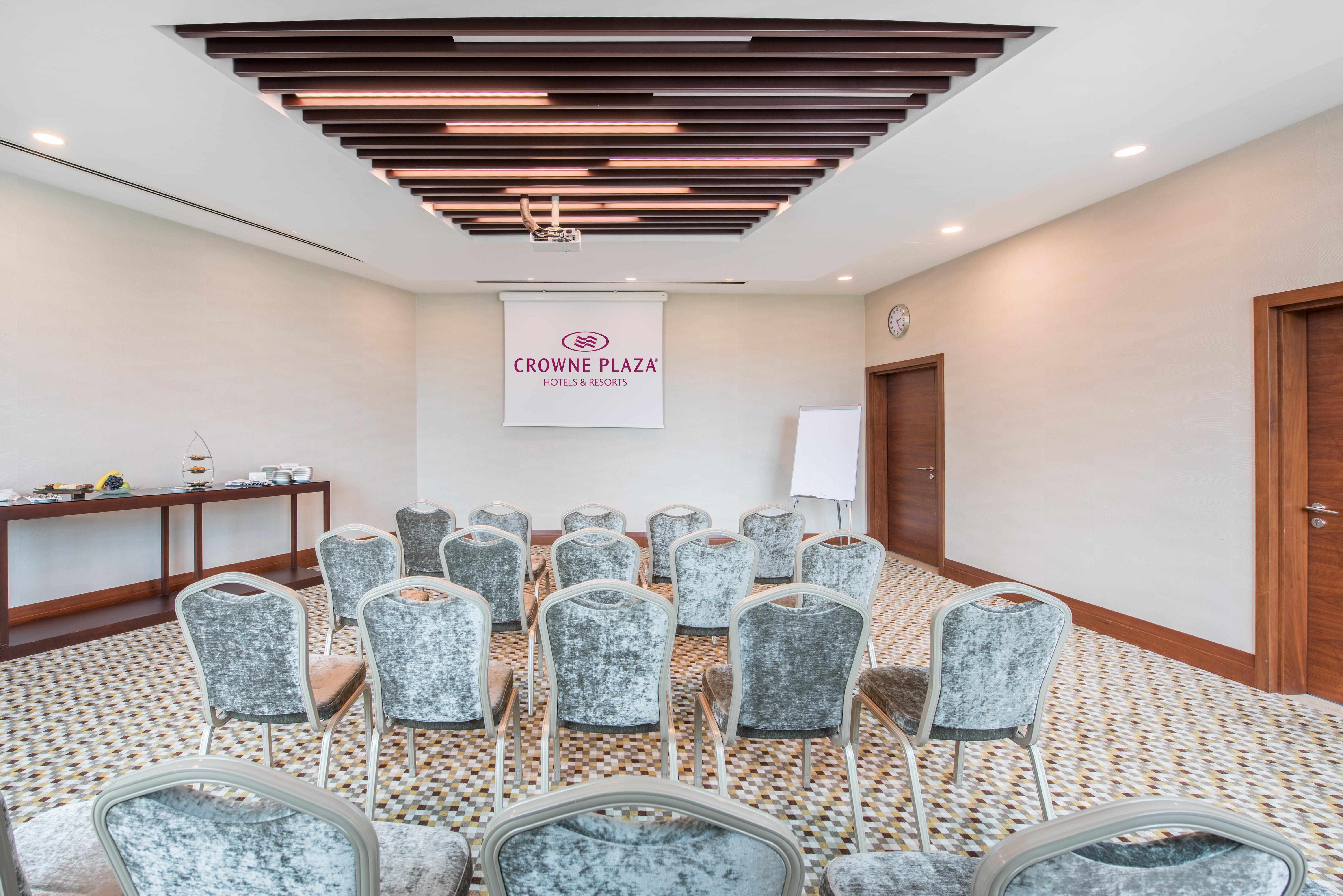 Hotel Crowne Plaza Oryapark By Ihg