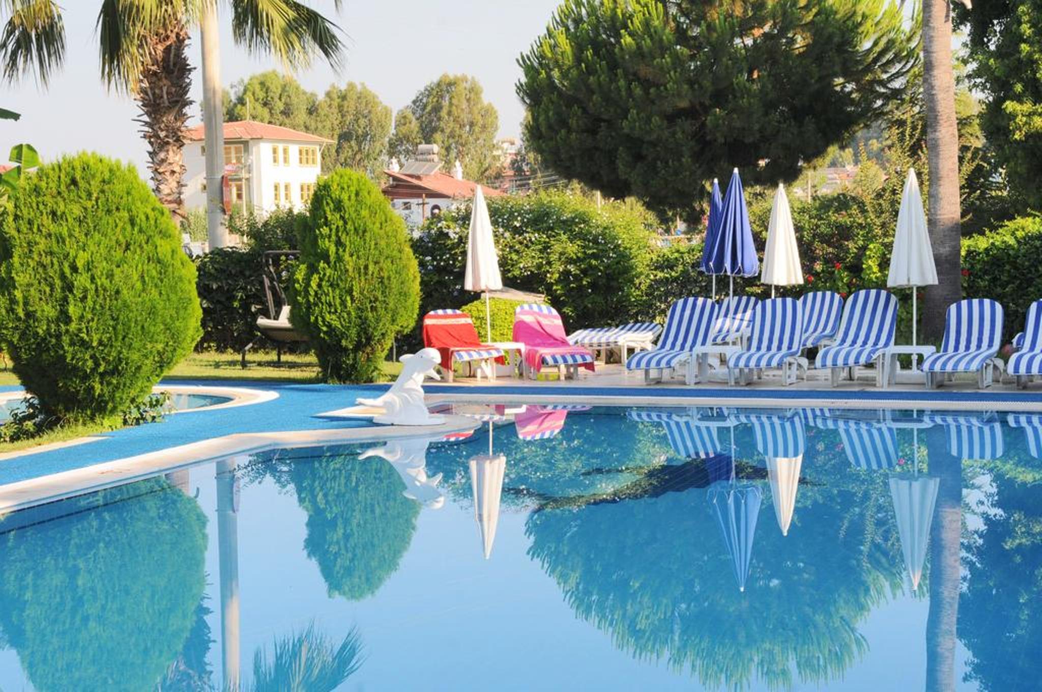 Hotel Golden Moon 3*