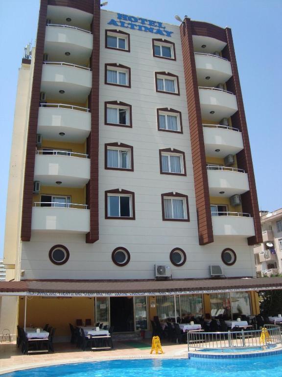 Golden Moon Kusadasi