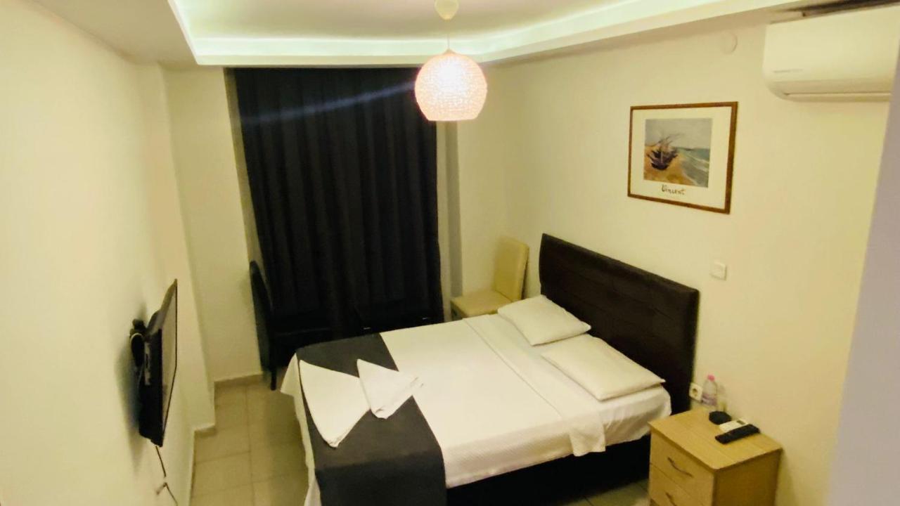Feryil Centrum Bed & Breakfast 3*