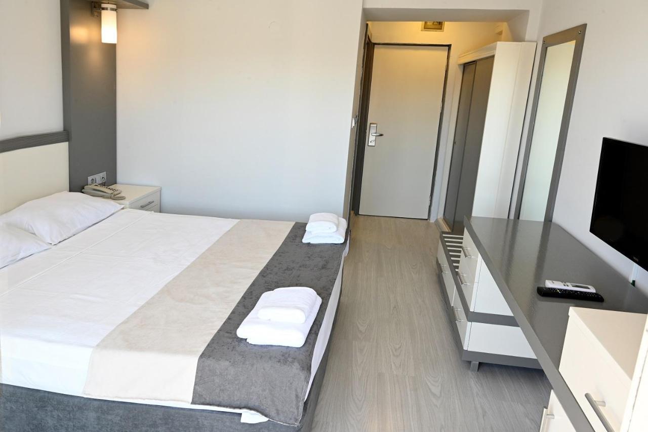Roxx Royal Hotel 4*