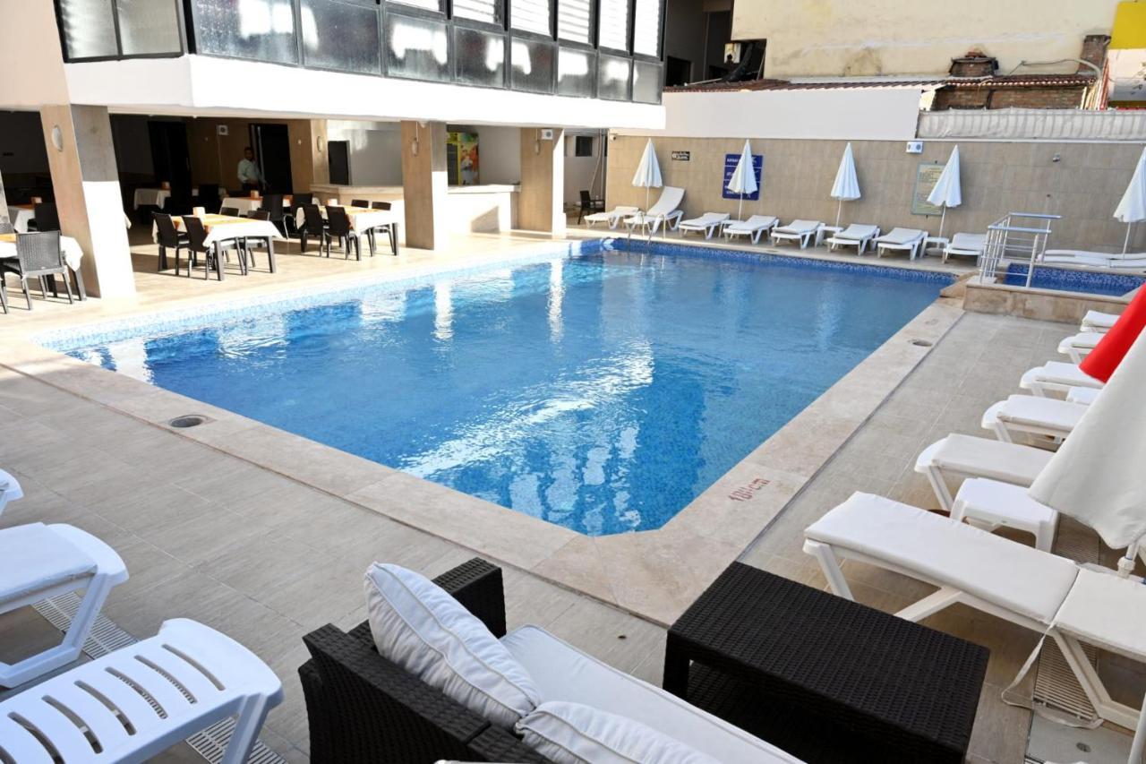Hotel Roxx Royal 4*