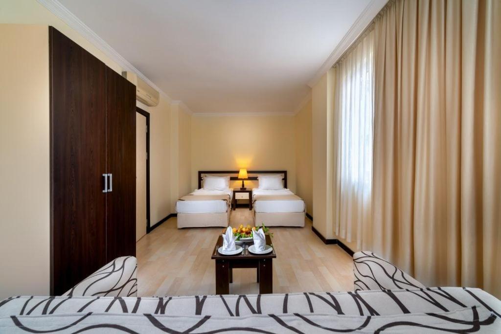 Random By Lookbookholiday Hotel Side