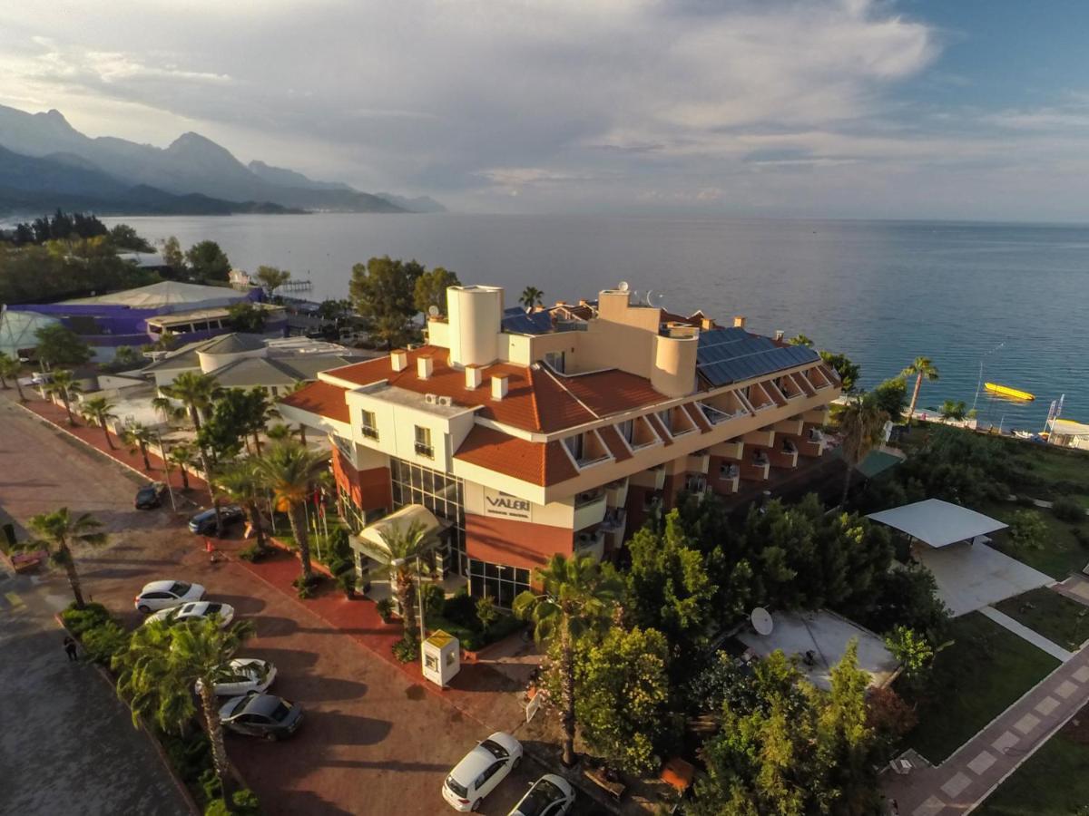 Valeri Beach 3*
