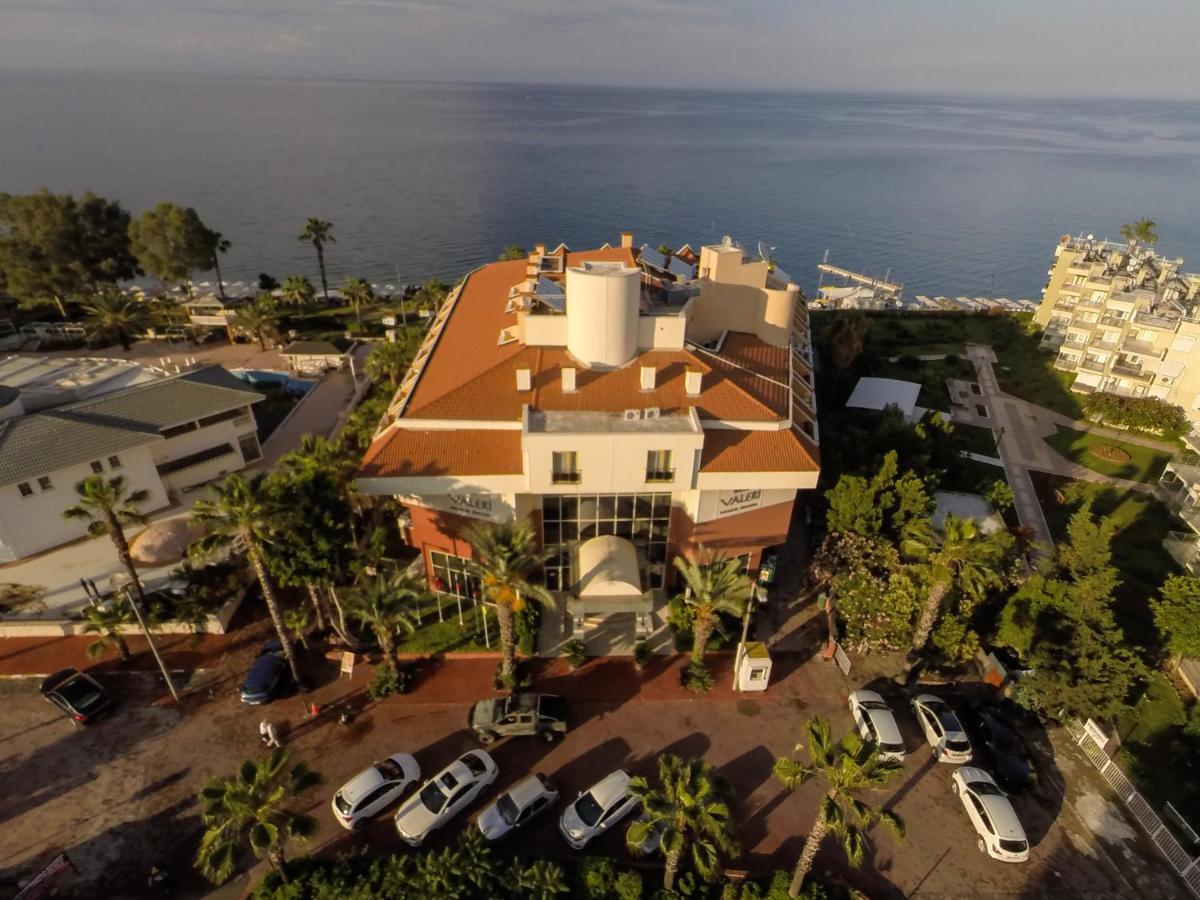 Hotel Valeri Beach 3*