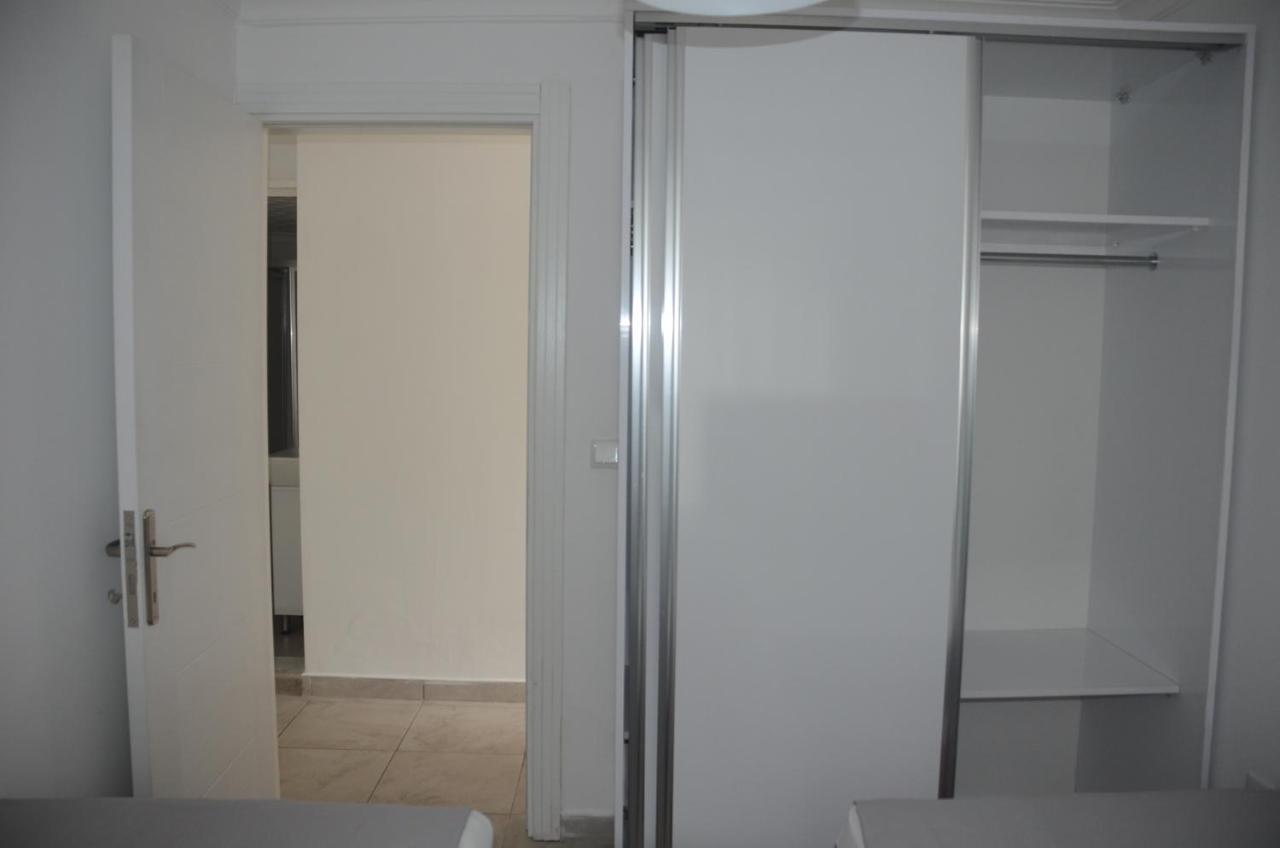 Valeri Beach Hotel 3*