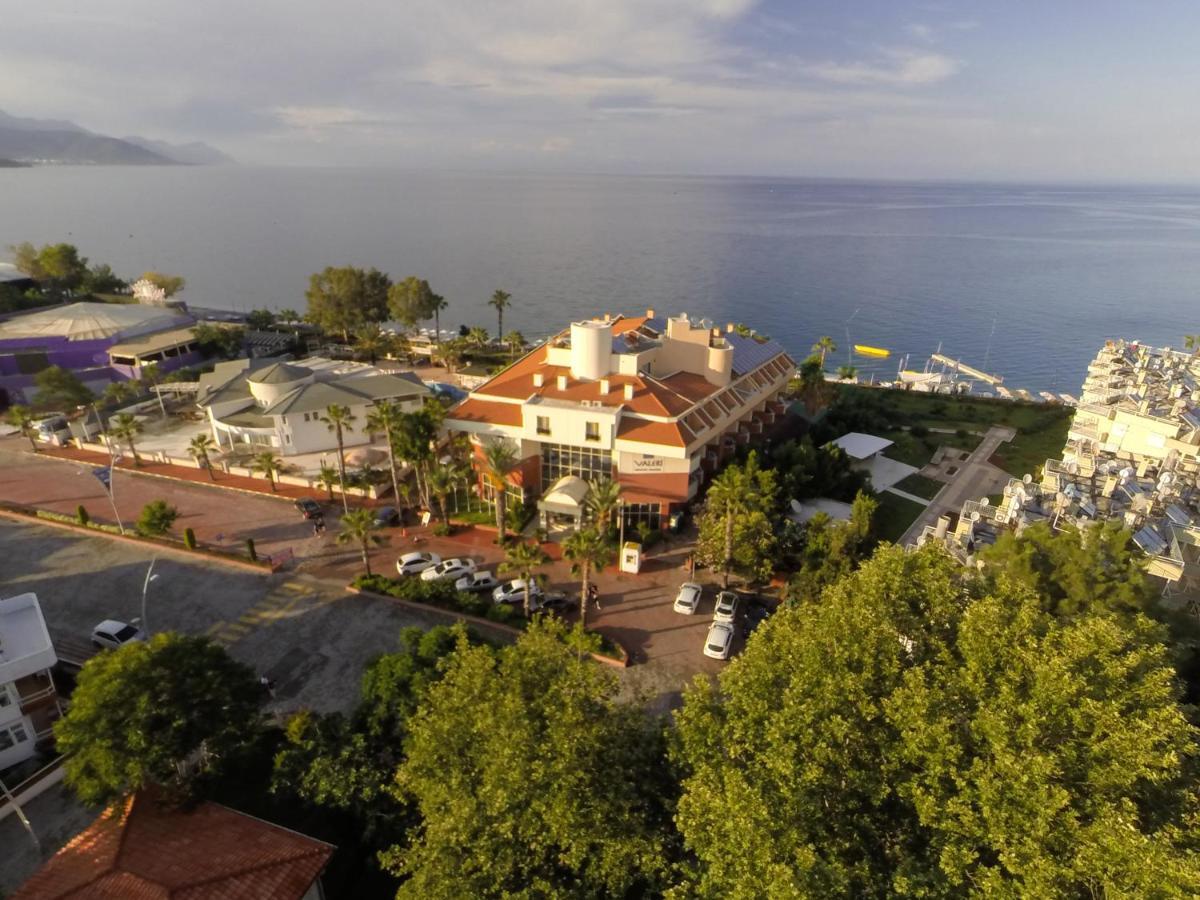 Valeri Beach 3* Kemer