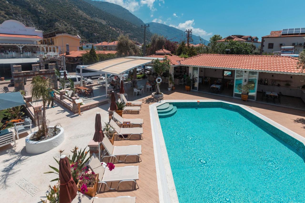 Bronze Bed & Breakfast 3*