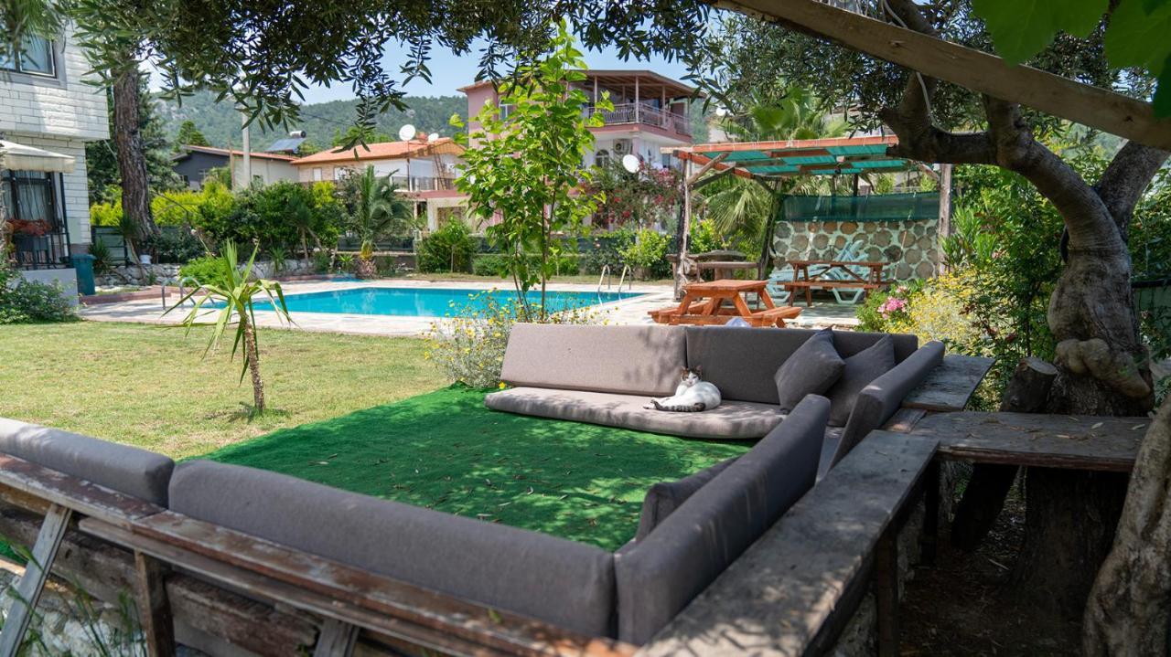Spacious With Sea And Mountain View Villa Kemer