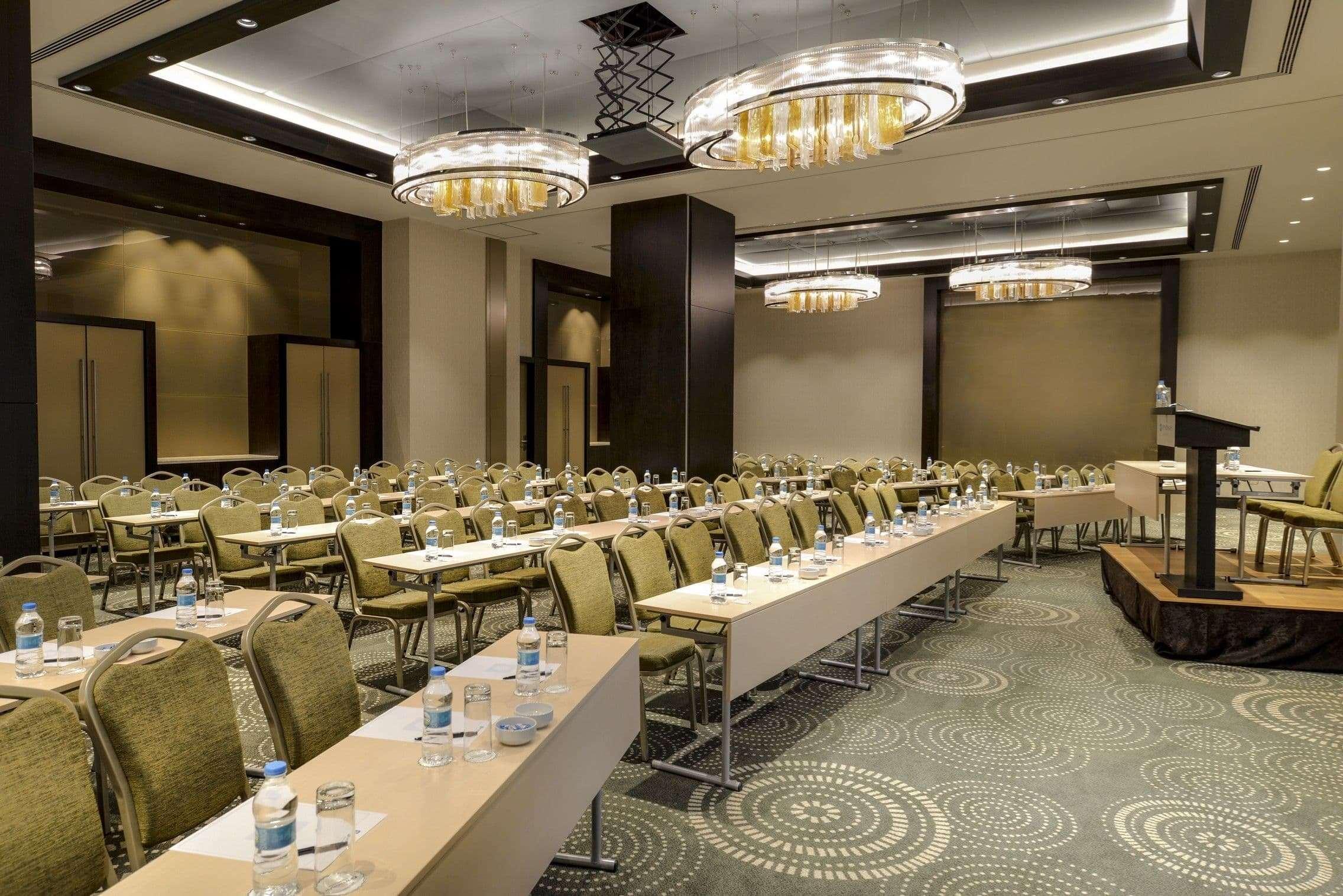 Wyndham Grand Europe Hotel