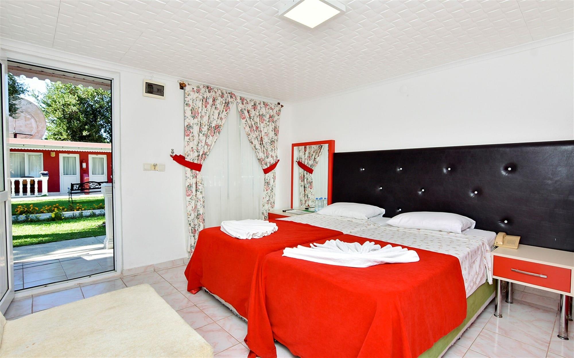 Hotel Altinkum