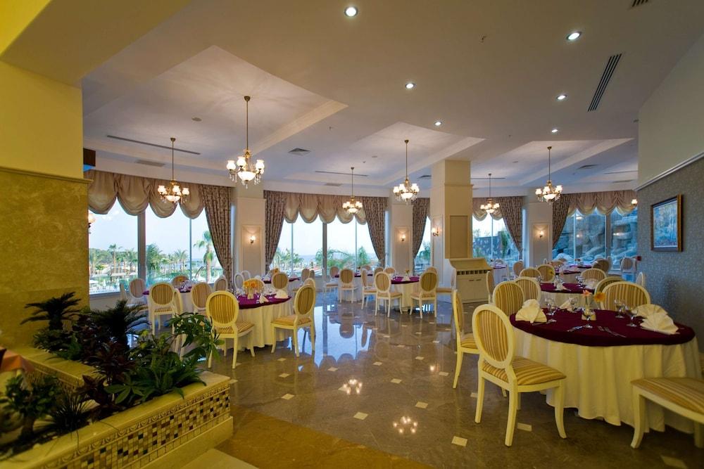 Hotel Saphir & Okurcalar