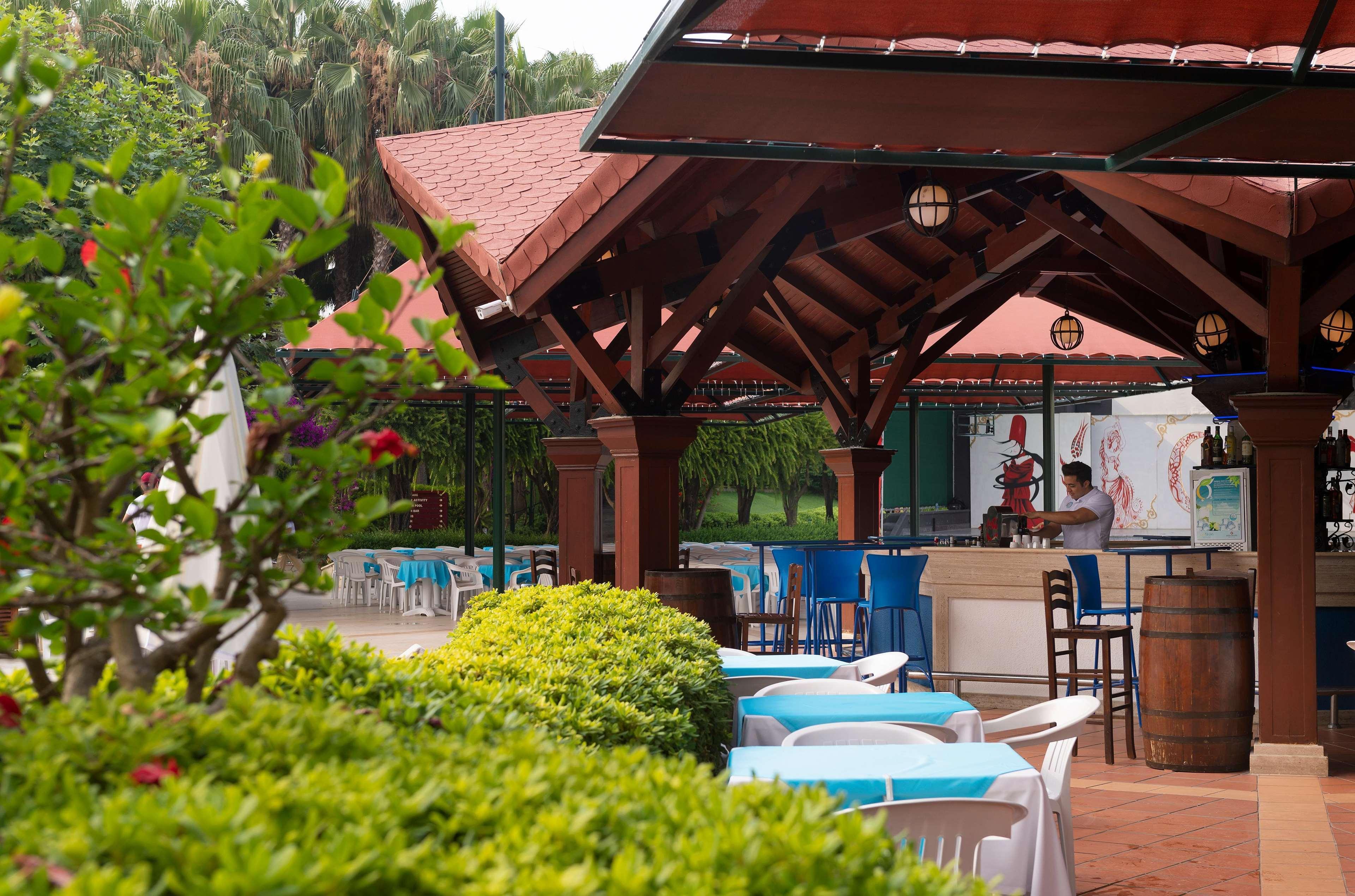 Hotel Miramare Queen Side
