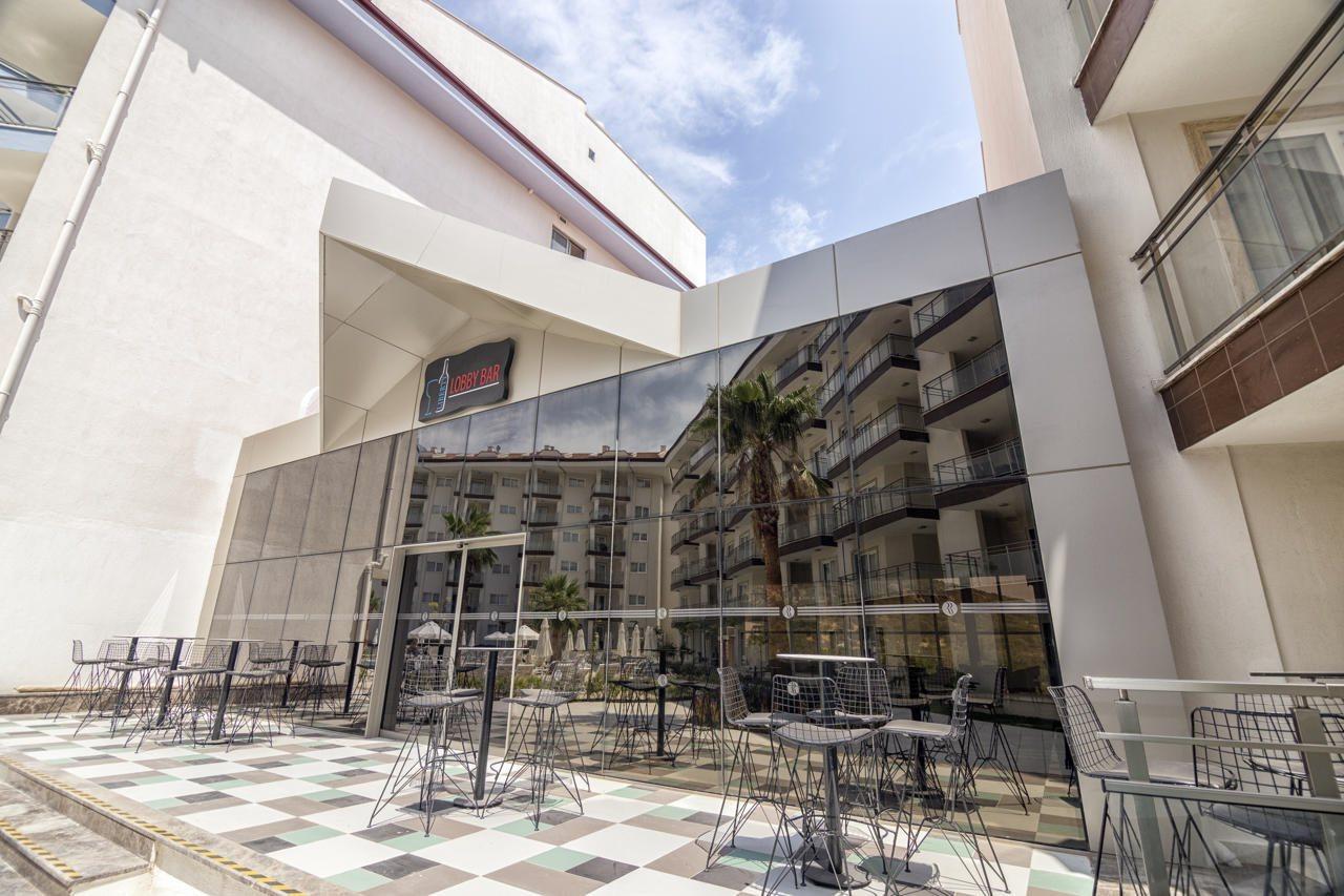 Ramada Hotel & Suites By Wyndham Kusadasi Hotel 4*
